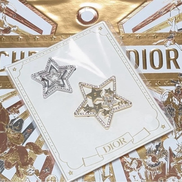 Dior Accessories - Dior Hair Clips (Set of 2) 🌟